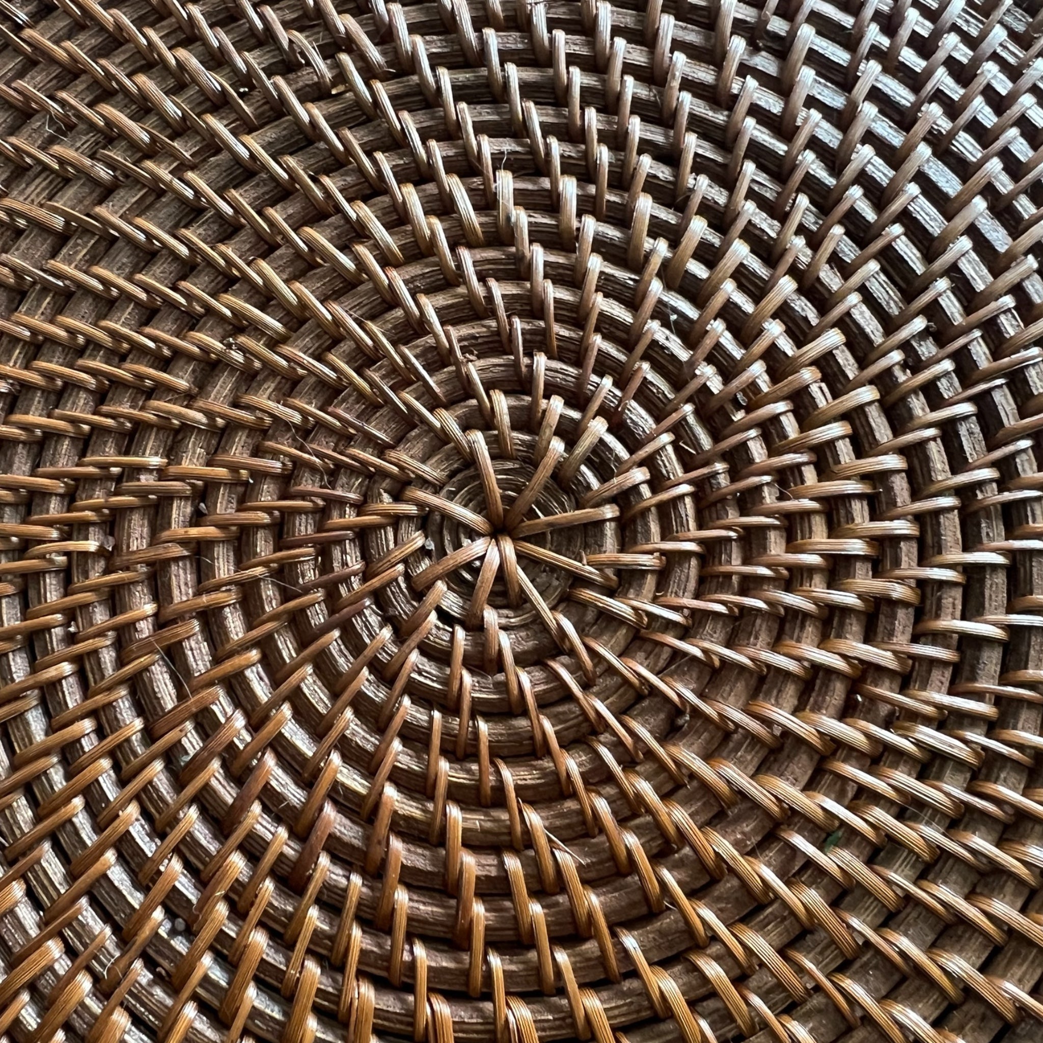 Handwoven espresso rattan placemat 30cm dark brown round woven table placemat by Magnolia Lane - details