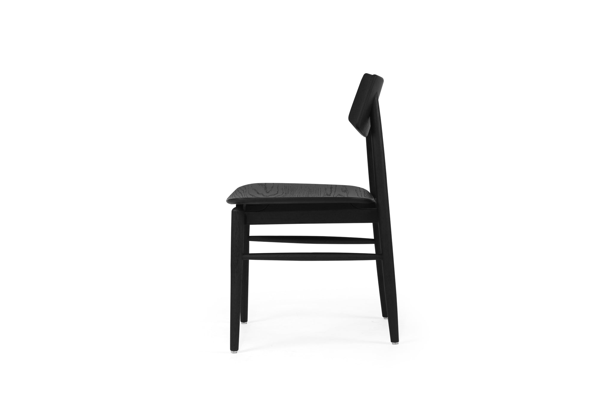 Beautifully crafted dining chair in a solid American Oak Frame with a black finish. Magnolia Lane modern dining furniture 4