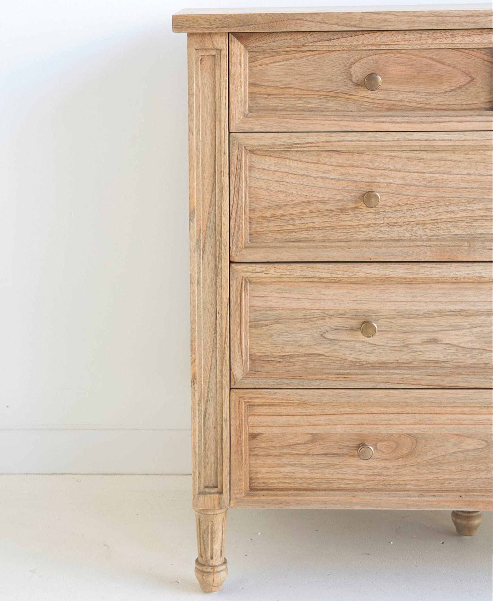 Whitsunday 5 drawer dresser in white cedar with weathered oak finish - detail view