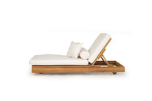 Load image into Gallery viewer, Harbour Island Outdoor Sunlounger, resort style living - Magnolia Lane 9