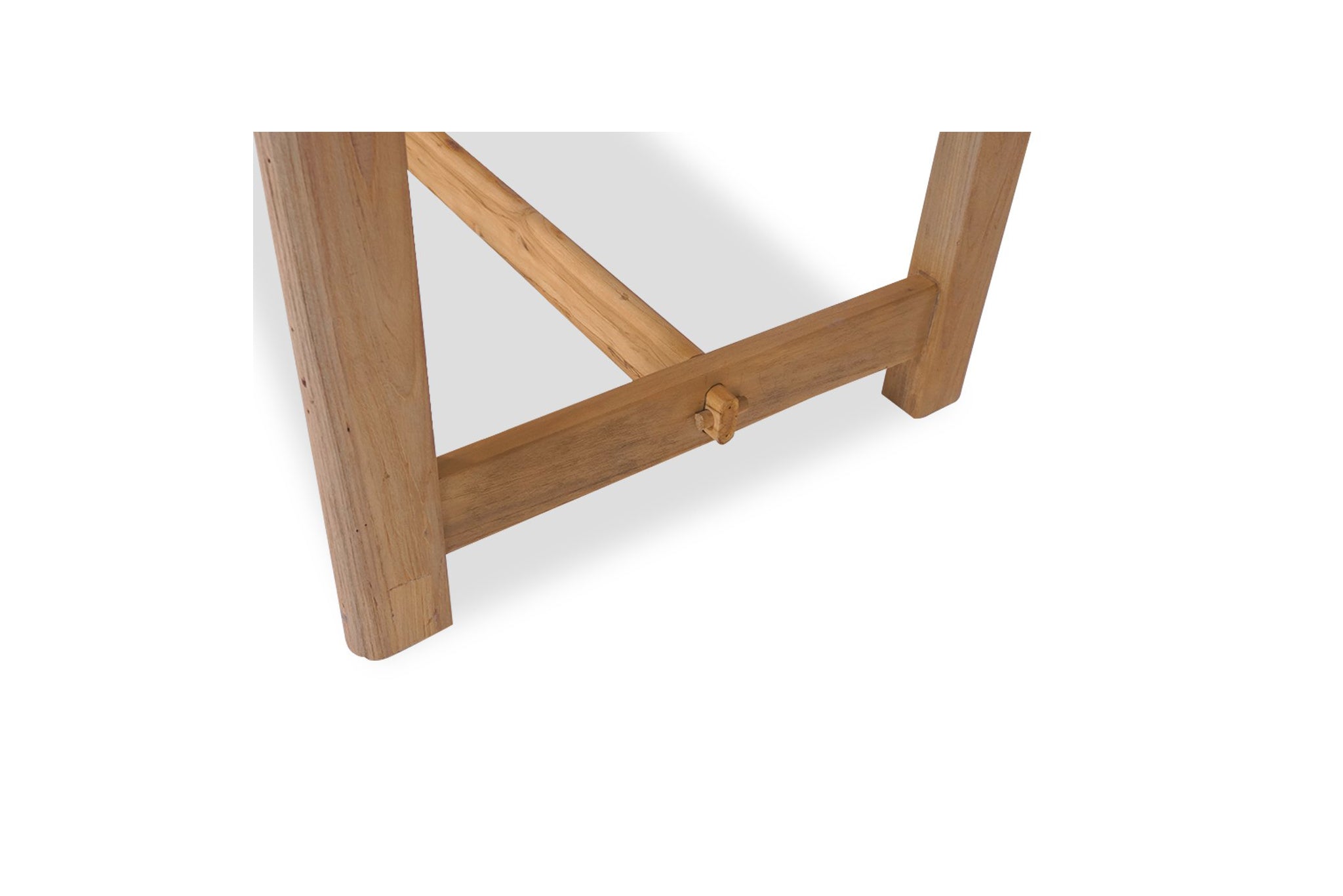 Amalfi outdoor dining table in reclaimed teak, Magnolia Lane outdoor furniture specialist 5