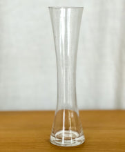 Load image into Gallery viewer, Tappered clear glass bud vase, Magnolia Lane
