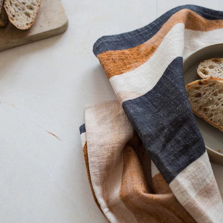 Cuisine Cotton Tea Towel, entertain in style, Magnolia Lane Table Top range 1