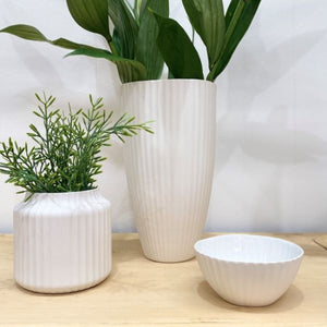 Flax Amity Pot in Snow White, Magnolia Lane, Ceramic pots 1