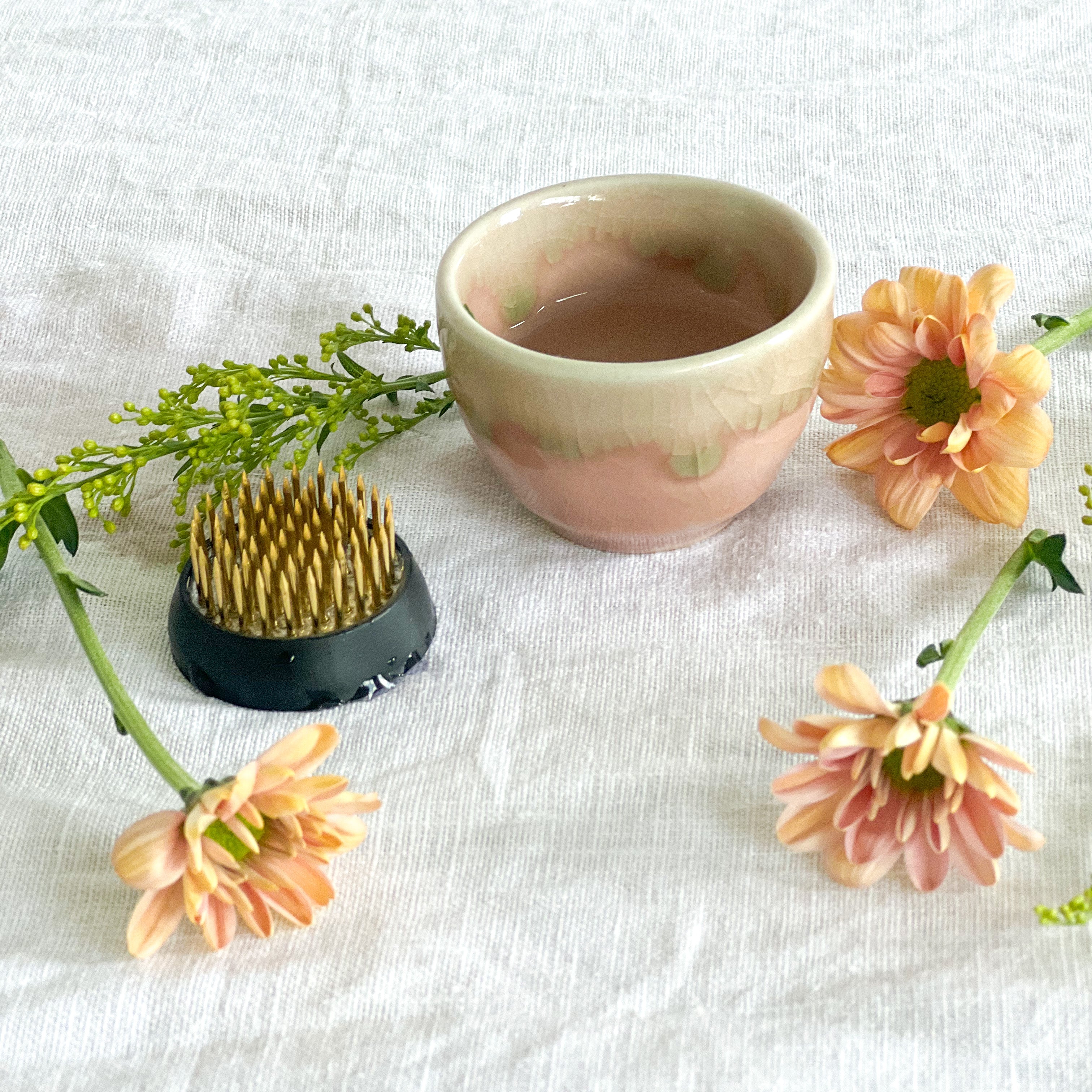 Ikebana Kenzan Flower Frog for flower decoration, Magnolia Lane decor