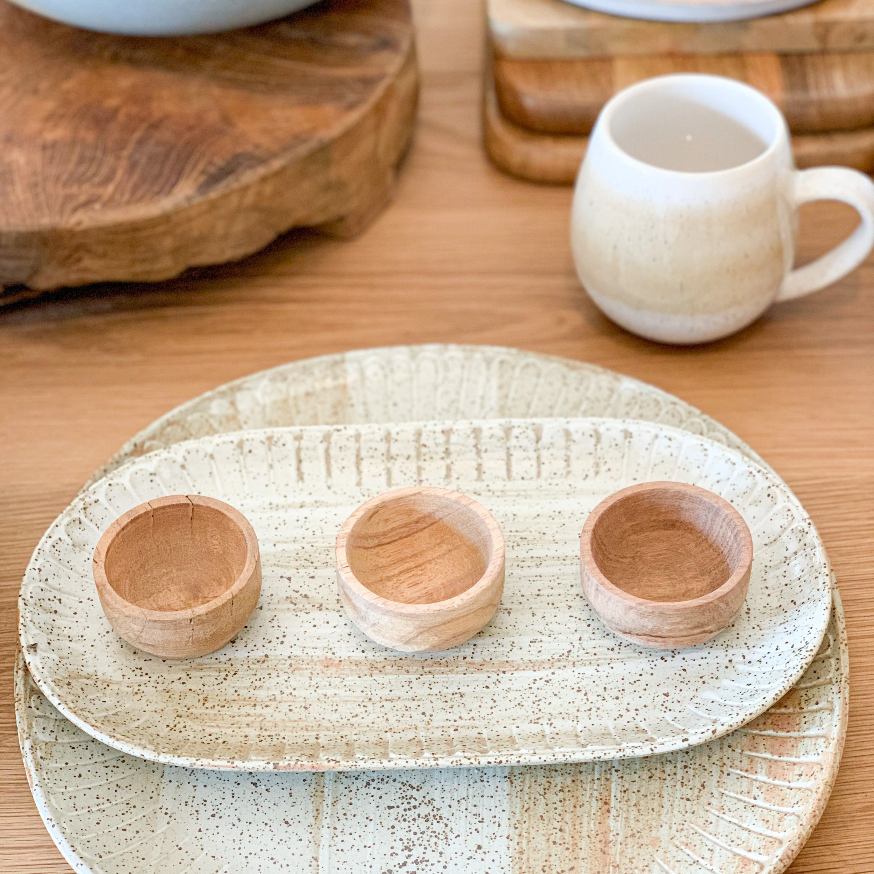 Eliot Pinch Pot, Magnolia Lane modern tableware Sunshine Coast
