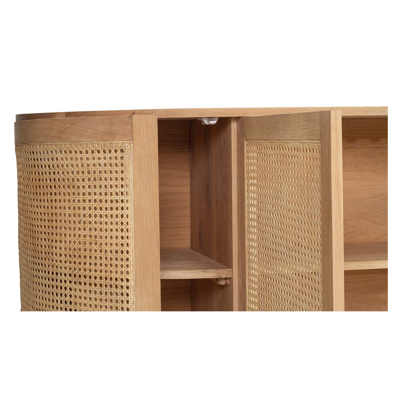 Close-up of solid American oak, woven natural rattan and Osmo PolyX Oil finish.