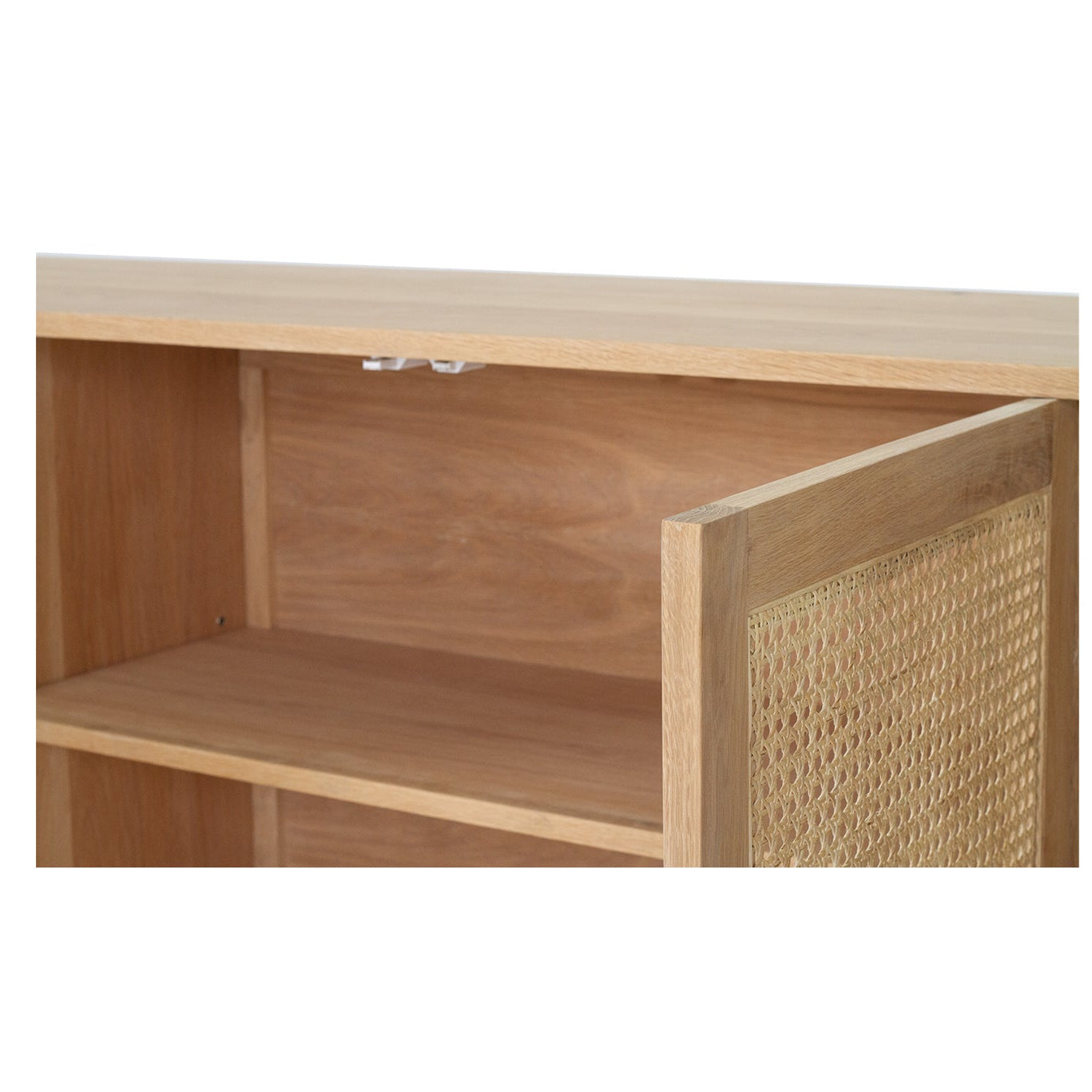 Close-up of solid American oak, woven natural rattan and Osmo PolyX Oil finish - 1.
