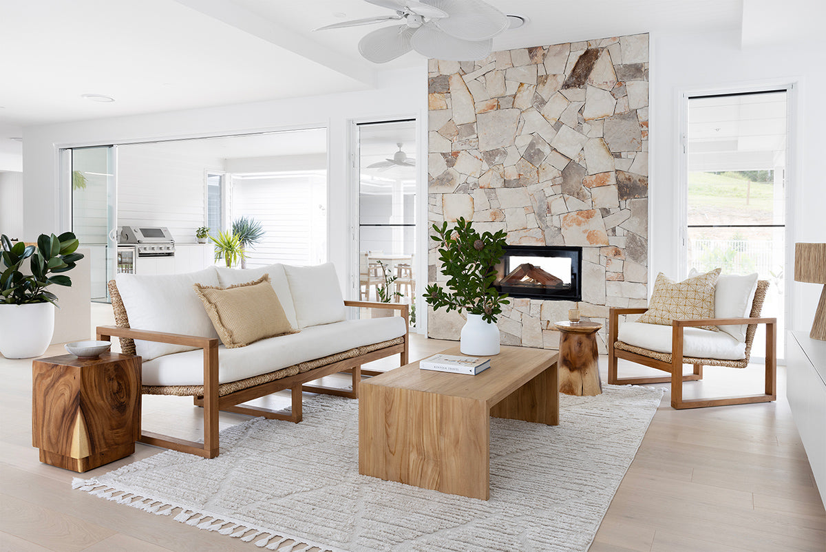 The Modern Coffee Table, Magnolia Lane coastal style