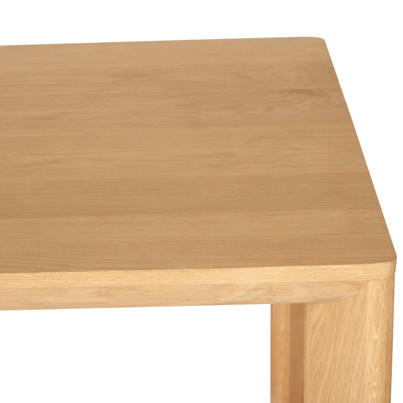 Great Dining Table made from solid American Oak with a raw Osmo PolyX finish, designed as a durable and elegant dining centerpiece. Top corner 1
