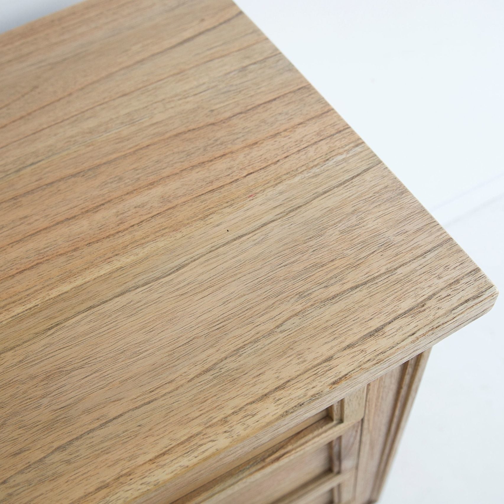 Whitsunday 5 drawer dresser in white cedar with weathered oak finish - top view