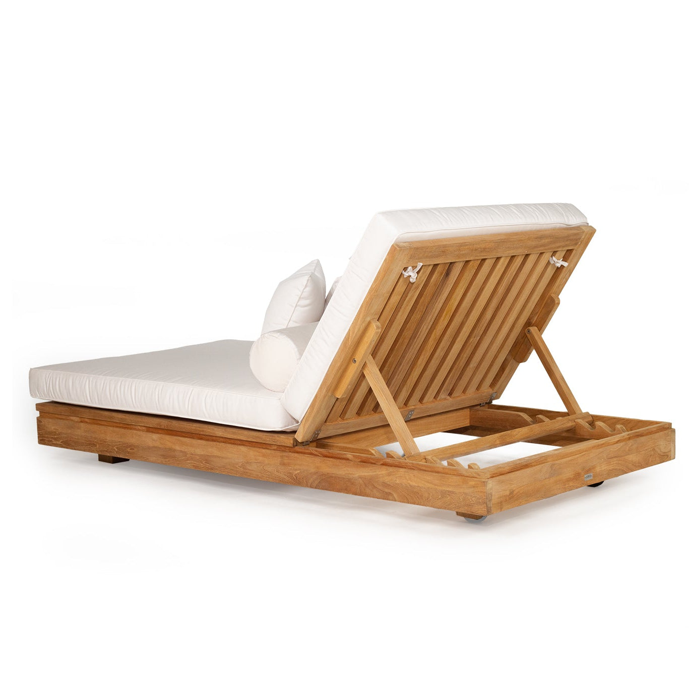 Harbour Island Outdoor Sunlounger, resort style living - Magnolia Lane 9