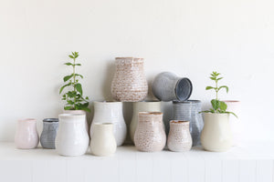 Botanica Vase - Small - Robert Gordon Pottery - Magnolia Lane