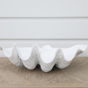 White Clam Medium 52cm - Magnolia Lane