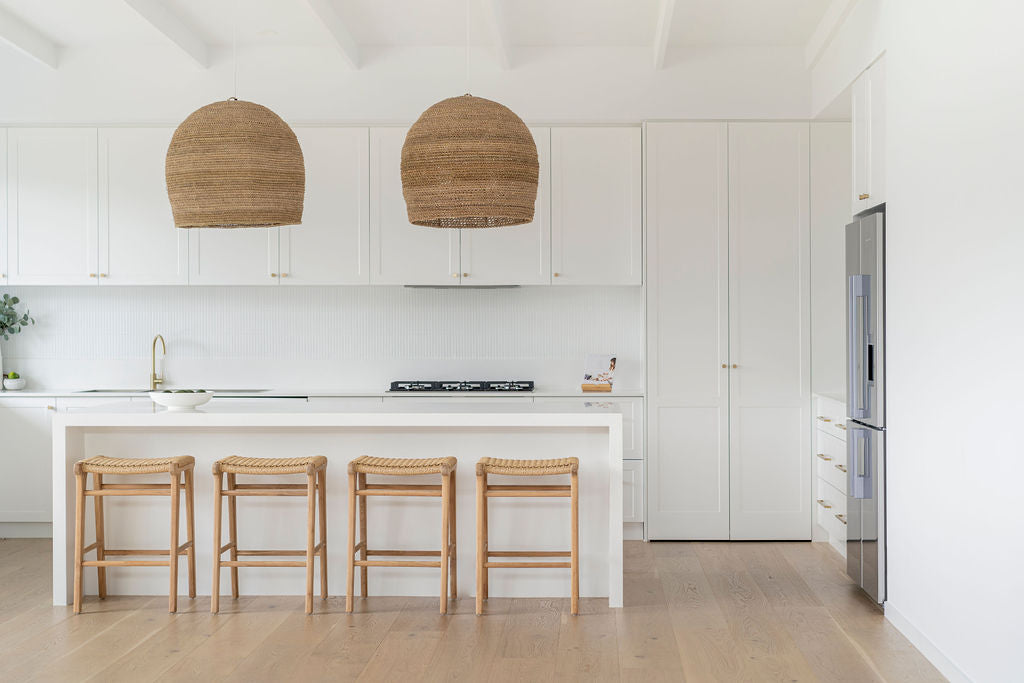 Full outdoor counter synthetic weave counter stool in natural finish | Magnolia Lane outdoor Furniture