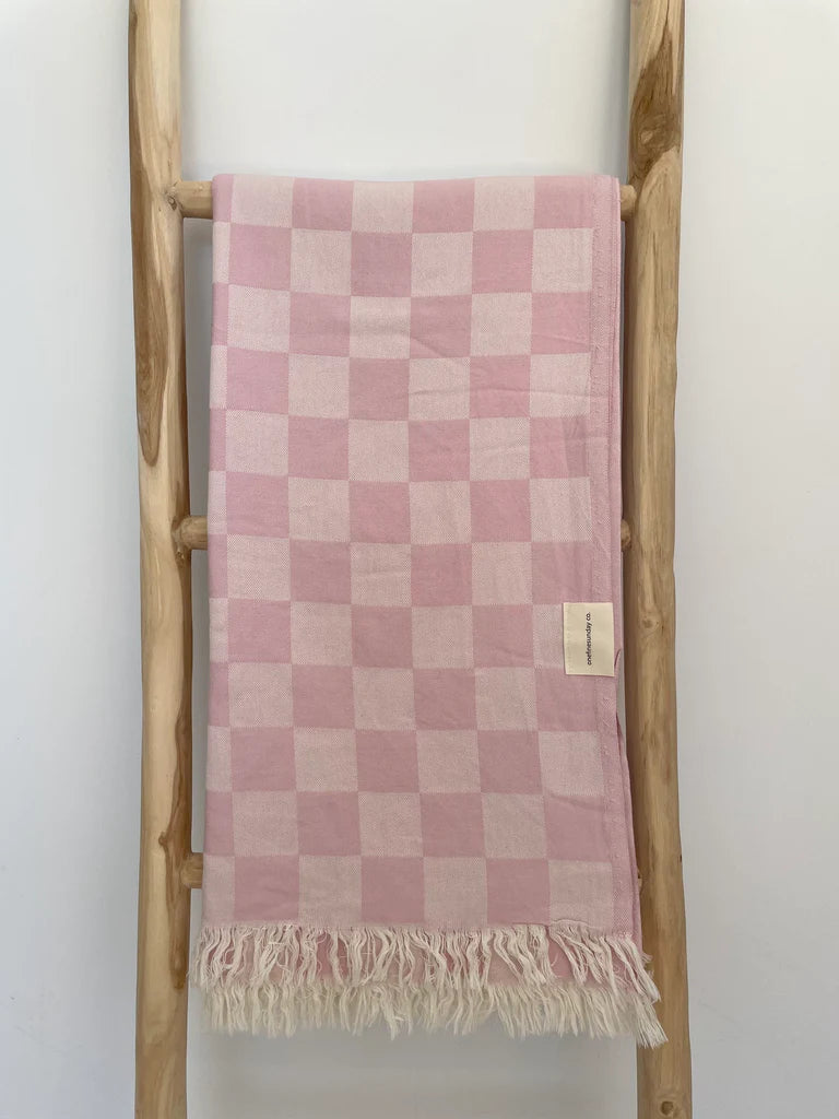 Checker turkish towel in blush pink, One Fine Sunday, Magnolia Lane beach accessories
