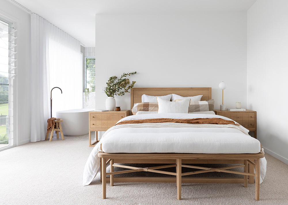 Harbour Island Bench Seat, Magnolia Lane coastal style bedroom furniture