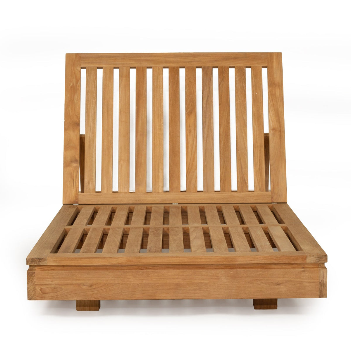 Front view of the Harbour Island sun lounger’s slatted teak frame without cushions and backrest raised