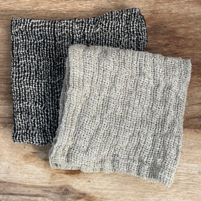 Audrey Mesh Linen wash cloth in Natural, Magnolia Lane organic bathroom accessories