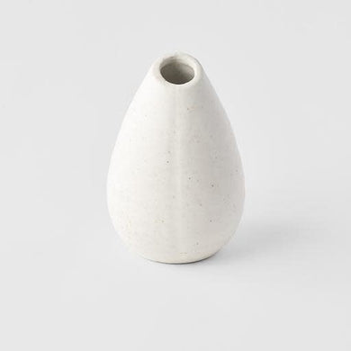 Teardrop vase in mountain white, made in Japan, Magnolia Lane home decor
